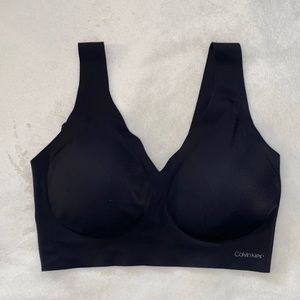 Calvin Klein Invisibles V-Neck Comfort Bralette - Size XS